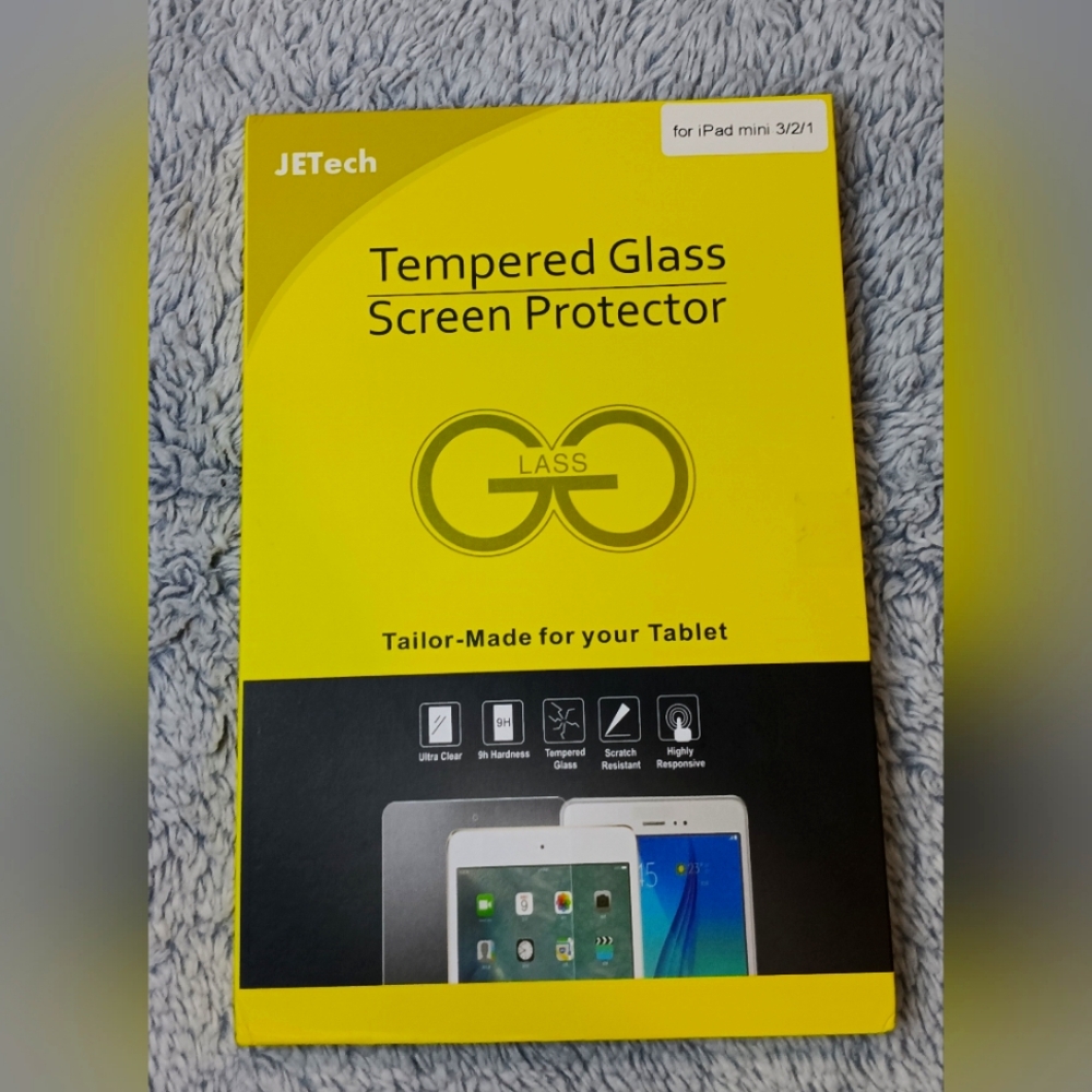 Tempered Glass screen protector for iPad mini 3/2/1.  new in package